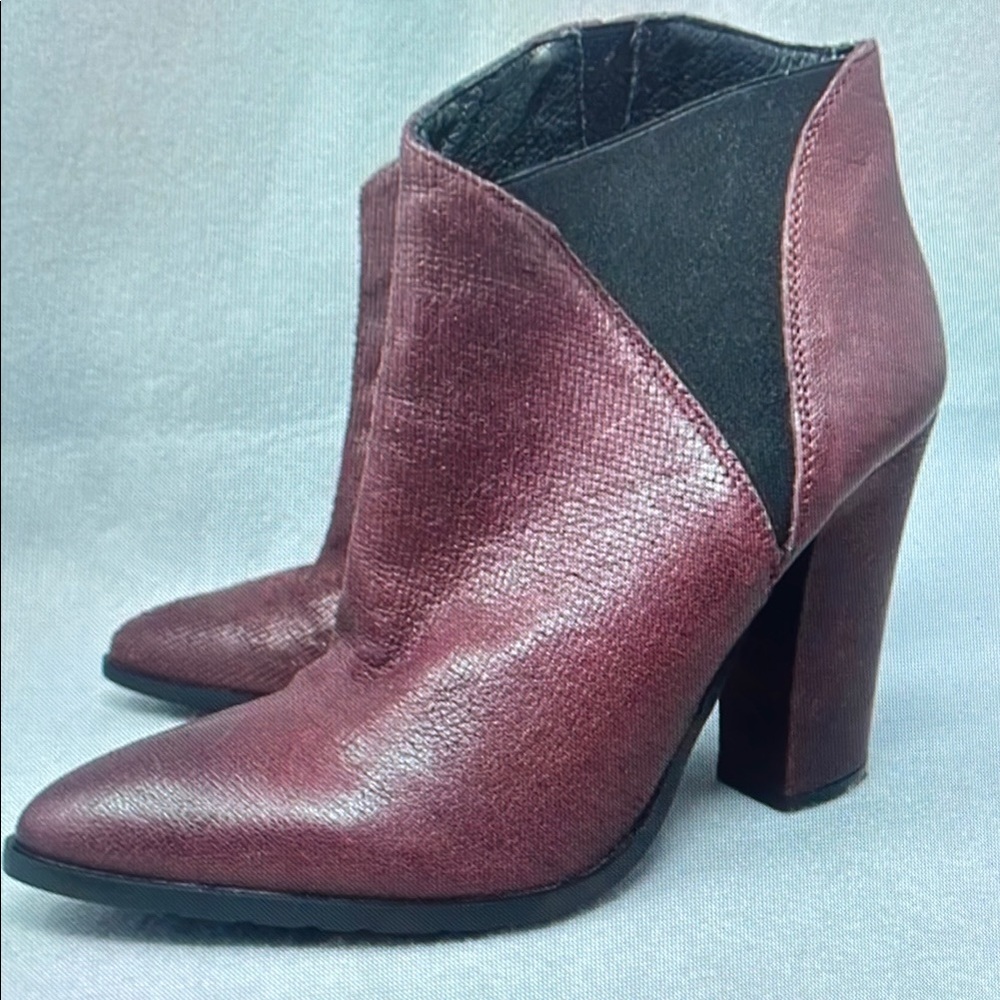 Elegant Burgundy Ankle Boots
